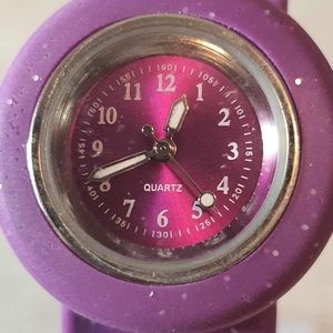 🦋10/$20🦋 Silver/Purple Glitter Girl's Kid Slap Watch